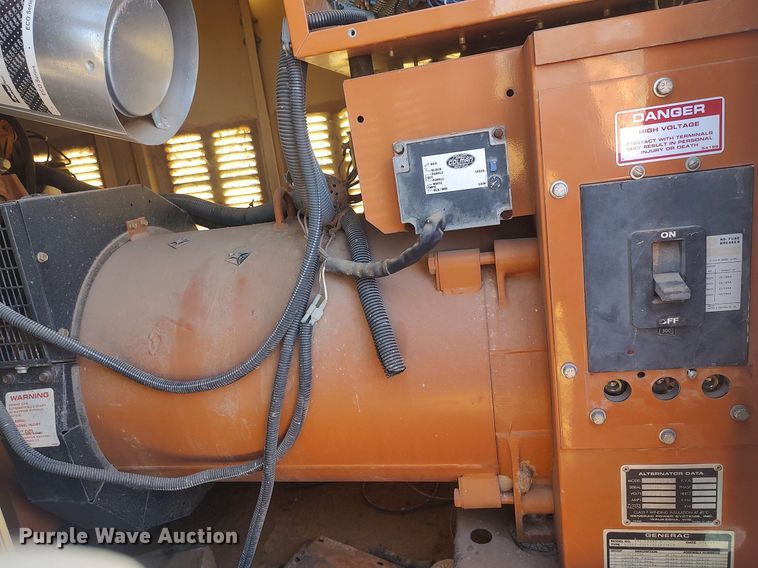 image for item LG9562 1999 Generac 99A03033-S  generator