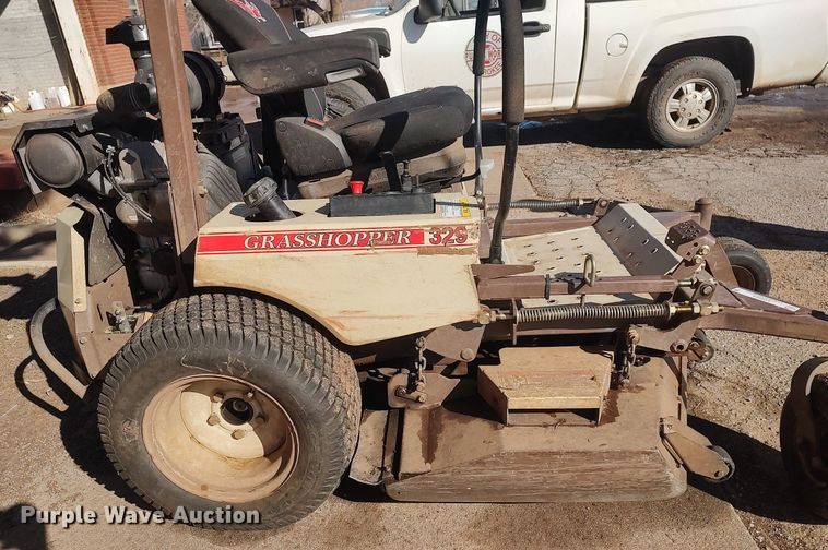 image for item LG9563 Grasshopper 329B  ZTR lawn mower