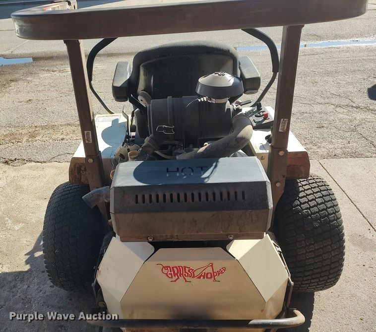 image for item LG9563 Grasshopper 329B  ZTR lawn mower