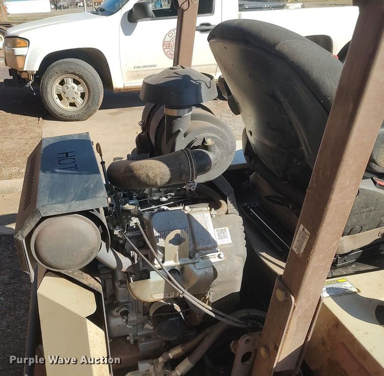 image for item LG9563 Grasshopper 329B  ZTR lawn mower