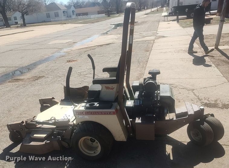 image for item LG9564 Grasshopper 723T  ZTR lawn mower