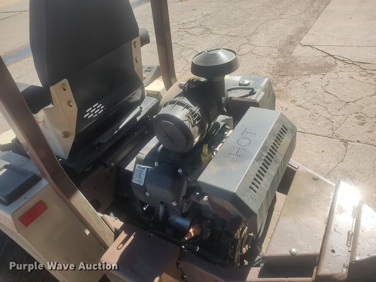 image for item LG9564 Grasshopper 723T  ZTR lawn mower