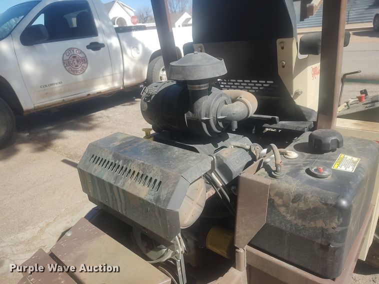 image for item LG9564 Grasshopper 723T  ZTR lawn mower