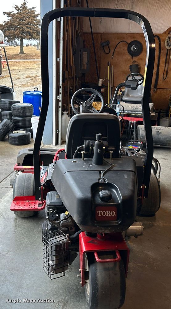 image for item LP9818 Toro Greensmaster 3120  reel mower