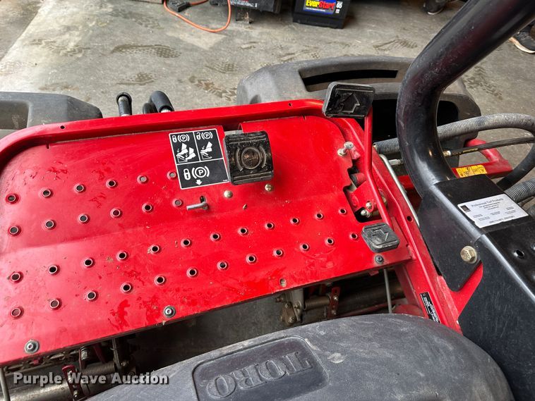 image for item LP9818 Toro Greensmaster 3120  reel mower