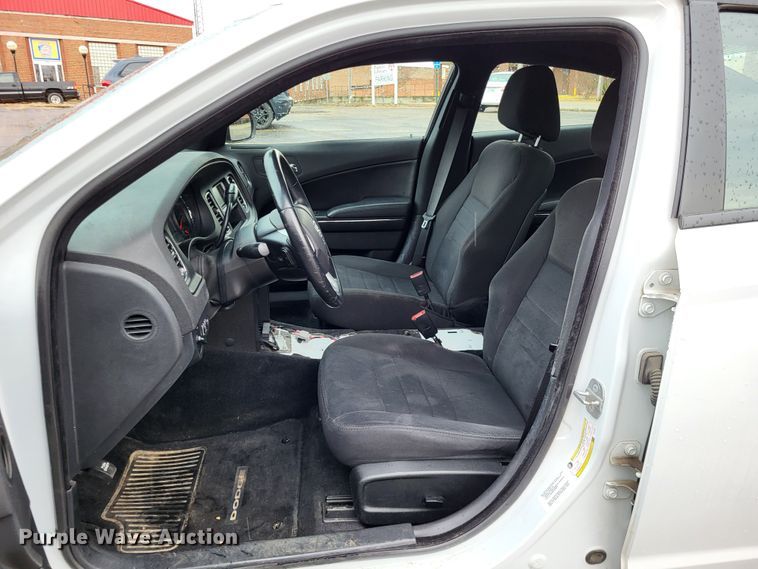 image for item LR9181 2014 Dodge Charger Police