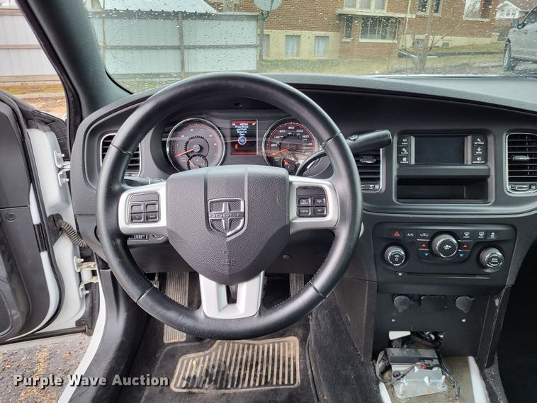 image for item LR9181 2014 Dodge Charger Police