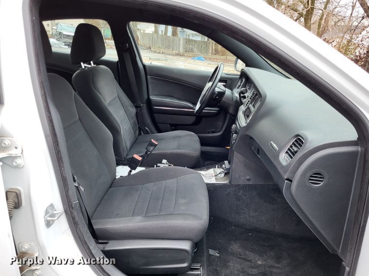 image for item LR9181 2014 Dodge Charger Police