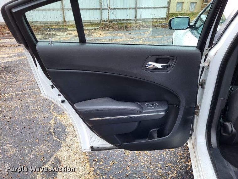 image for item LR9181 2014 Dodge Charger Police