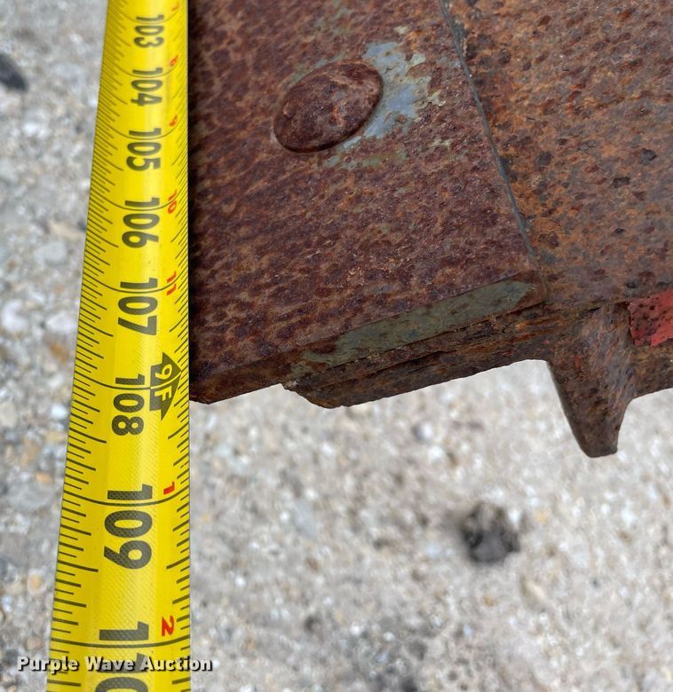 image for item MA9919 2001 Dodge Ram 3500  flatbed pickup truck