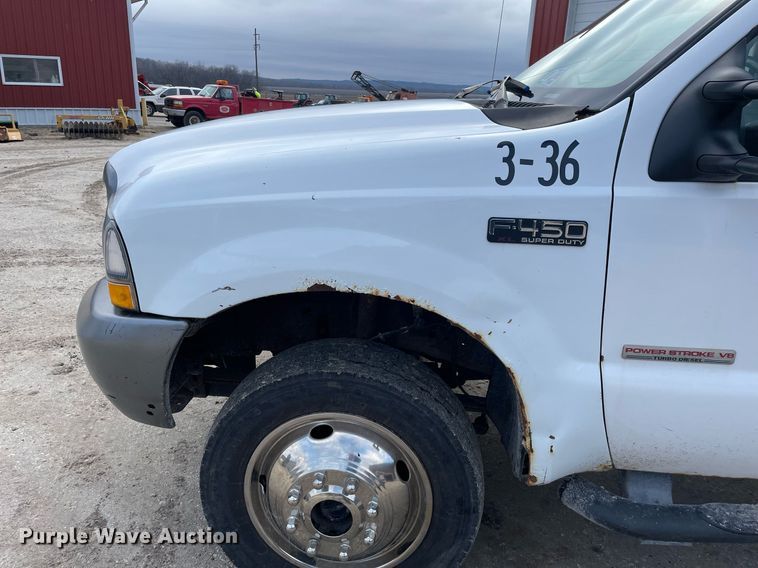 image for item MA9920 2004 Ford F450 Super Duty  flatbed truck