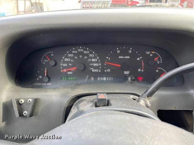 image for item MA9920 2004 Ford F450 Super Duty  flatbed truck