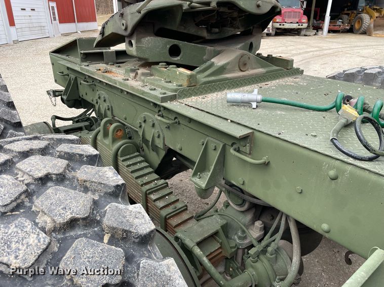 image for item MA9923 1991 BMY M932A2  semi truck