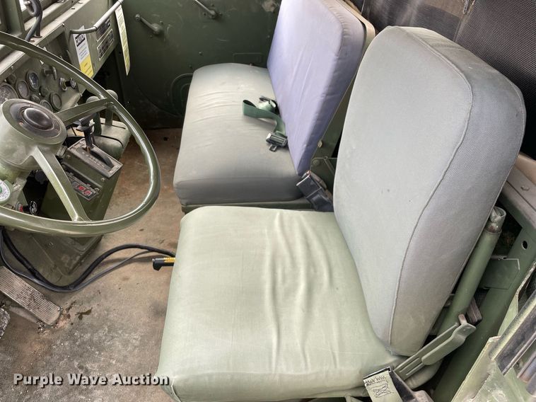 image for item MA9923 1991 BMY M932A2  semi truck