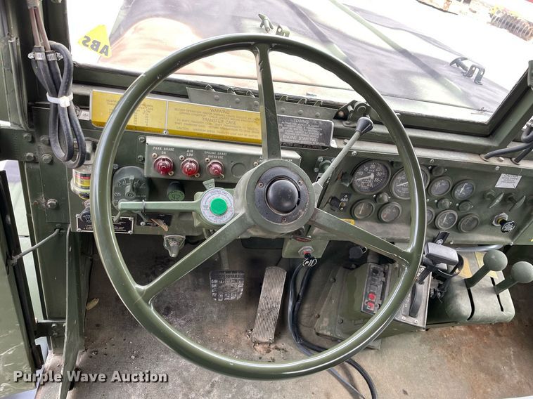 image for item MA9923 1991 BMY M932A2  semi truck