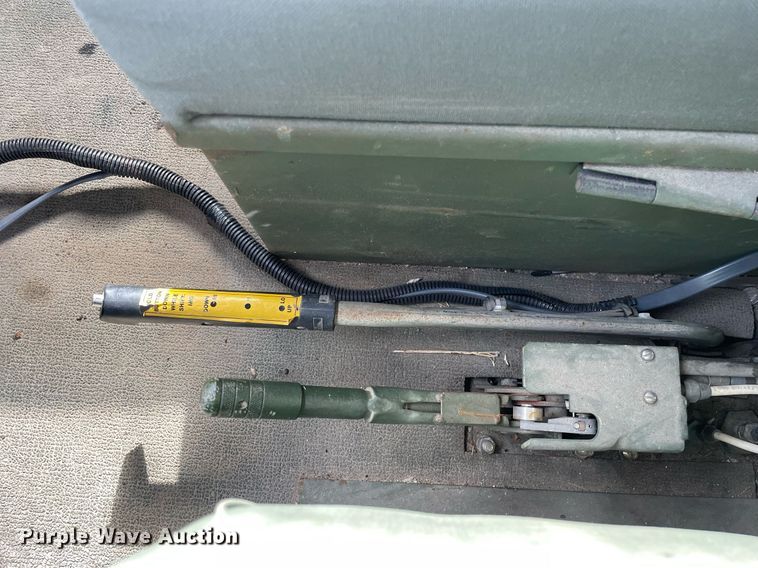 image for item MA9923 1991 BMY M932A2  semi truck