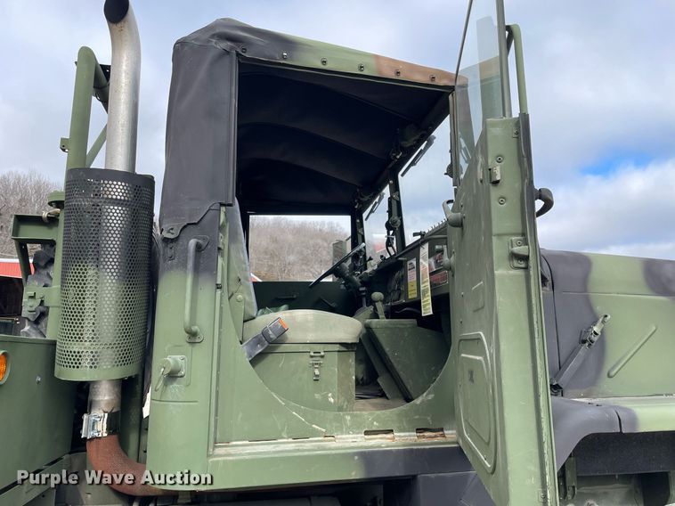 image for item MA9923 1991 BMY M932A2  semi truck