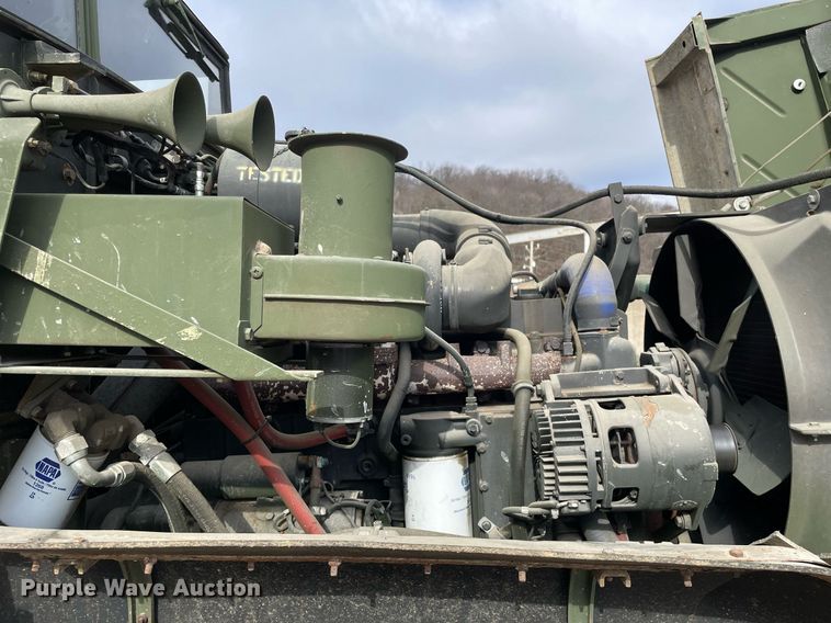 image for item MA9923 1991 BMY M932A2  semi truck