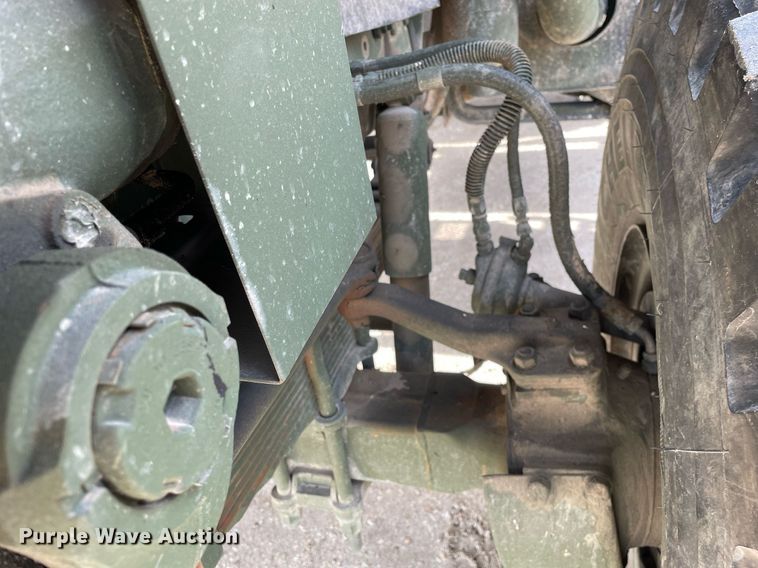 image for item MA9923 1991 BMY M932A2  semi truck