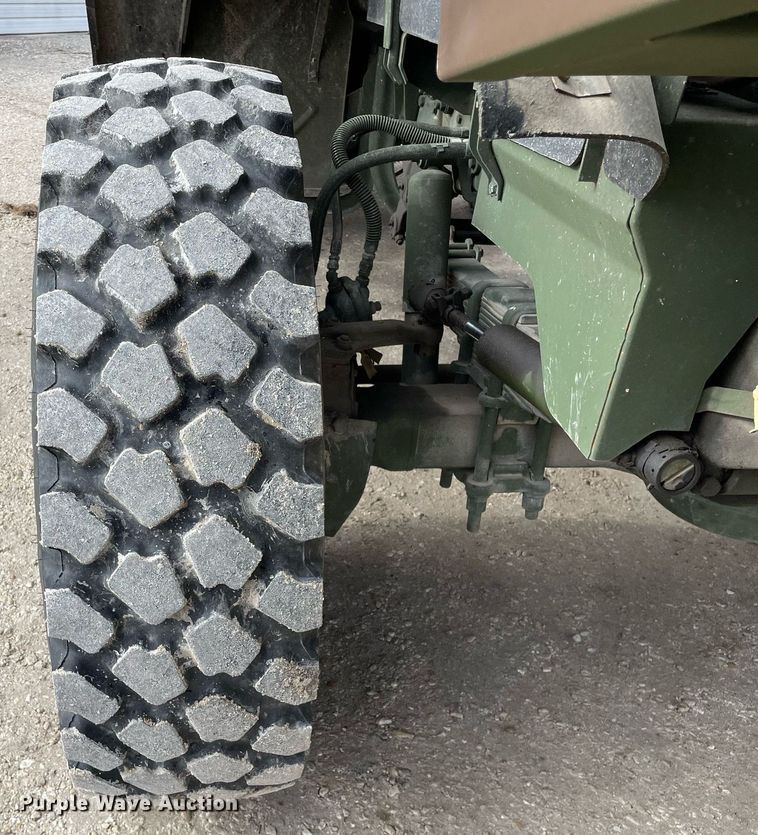 image for item MA9923 1991 BMY M932A2  semi truck