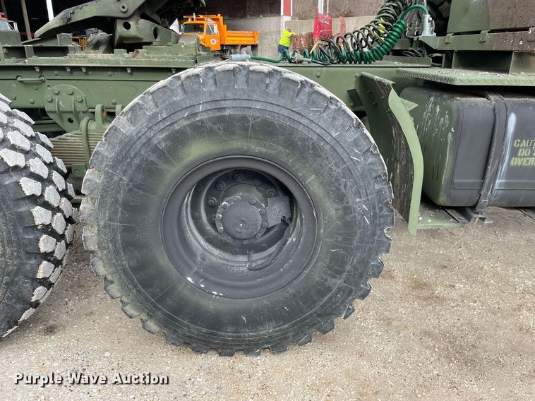 image for item MA9923 1991 BMY M932A2  semi truck