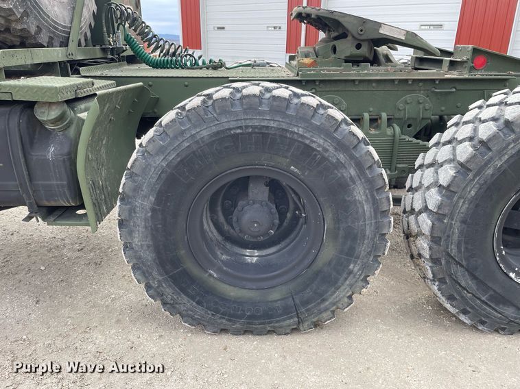 image for item MA9923 1991 BMY M932A2  semi truck