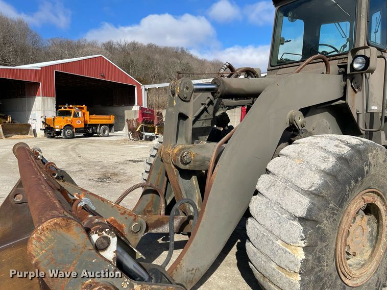 image for item MA9924 1984 Dresser 540  wheel loader