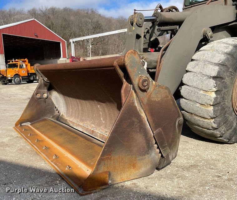 image for item MA9924 1984 Dresser 540  wheel loader