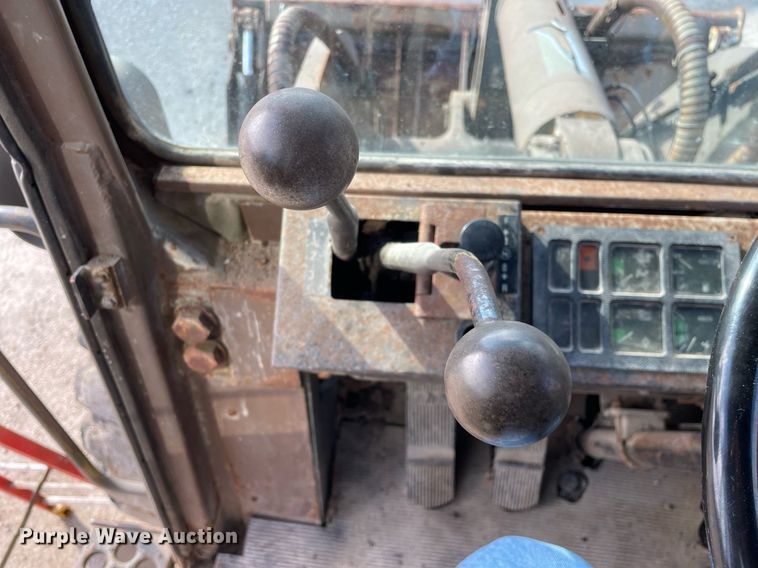 image for item MA9924 1984 Dresser 540  wheel loader