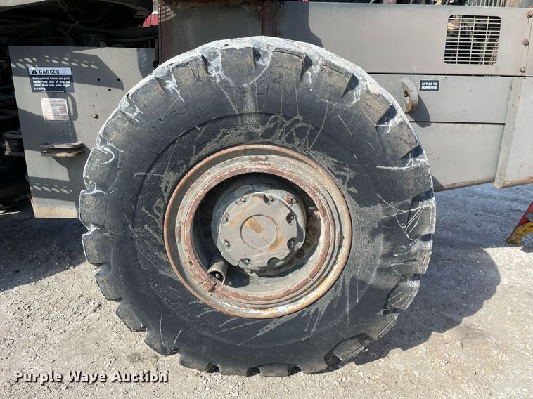 image for item MA9924 1984 Dresser 540  wheel loader