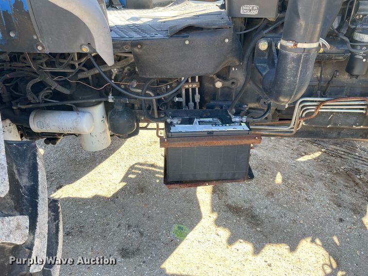 image for item MA9926 New Holland TS110  MFWD tractor