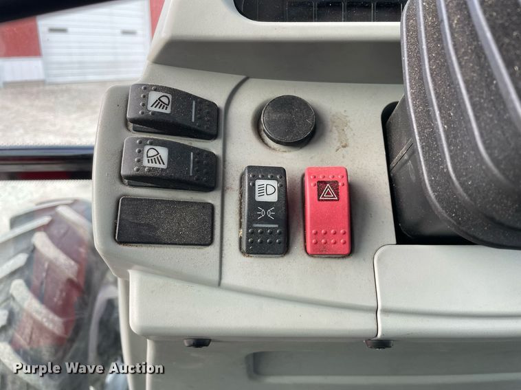 image for item MA9929 2004 Massey Ferguson 5455  MFWD tractor