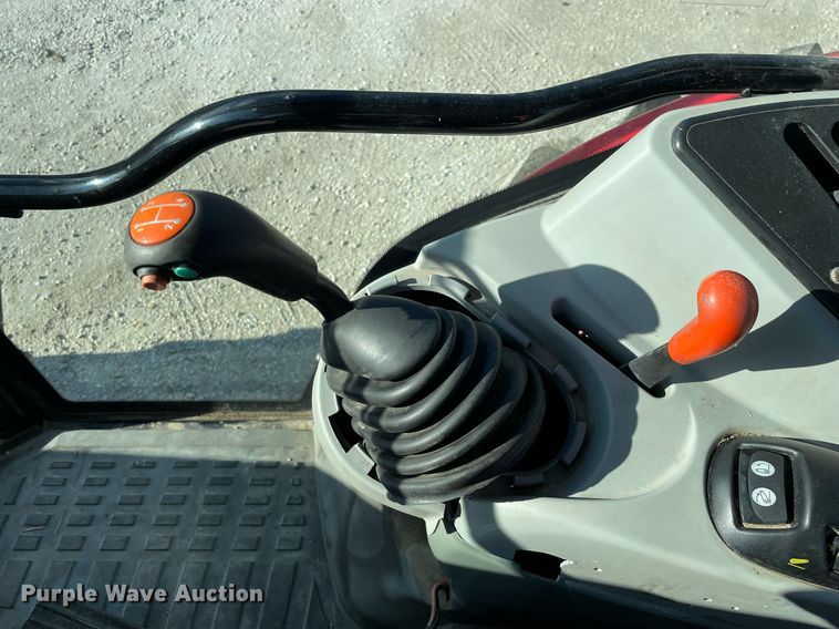 image for item MA9931 2004 Massey Ferguson 5455  MFWD tractor