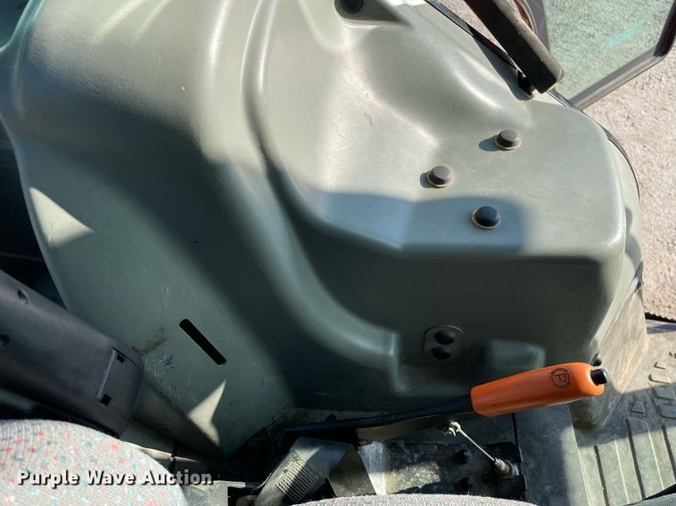 image for item MA9931 2004 Massey Ferguson 5455  MFWD tractor