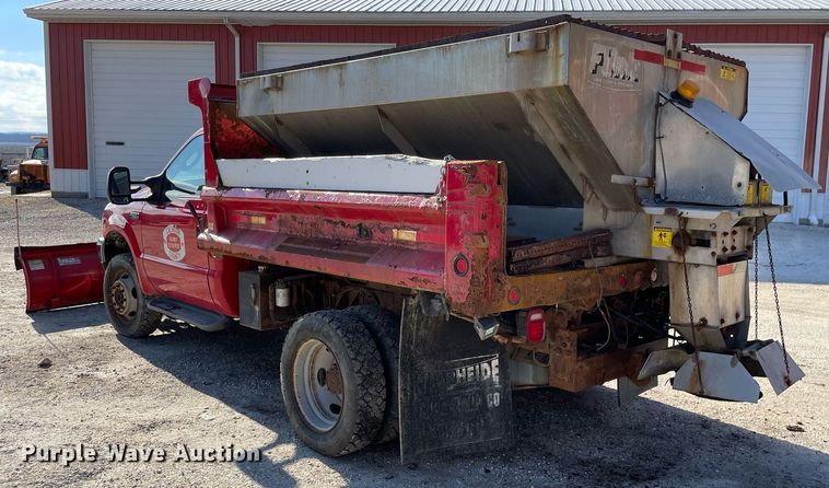 image for item MA9932 2004 Ford F550 Super Duty XL  dump truck