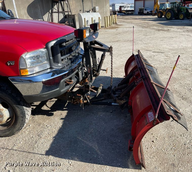 image for item MA9932 2004 Ford F550 Super Duty XL  dump truck