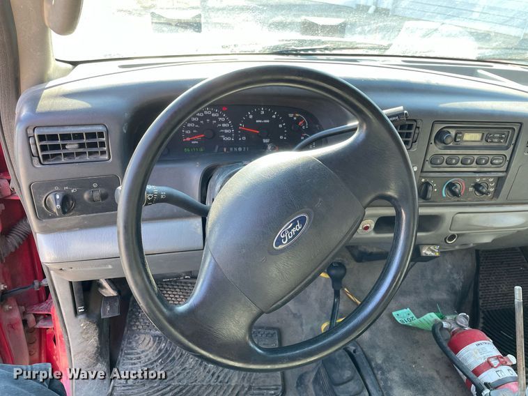 image for item MA9932 2004 Ford F550 Super Duty XL  dump truck