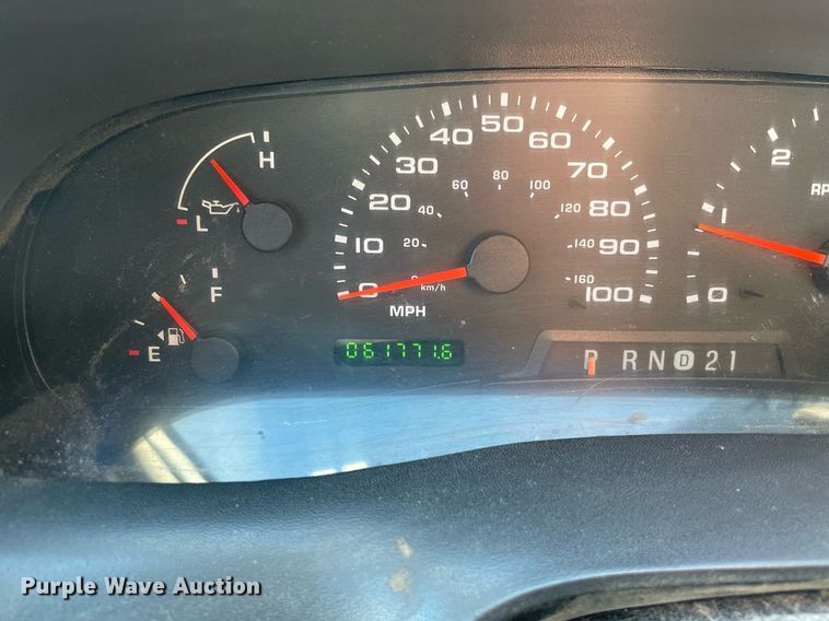 image for item MA9932 2004 Ford F550 Super Duty XL  dump truck