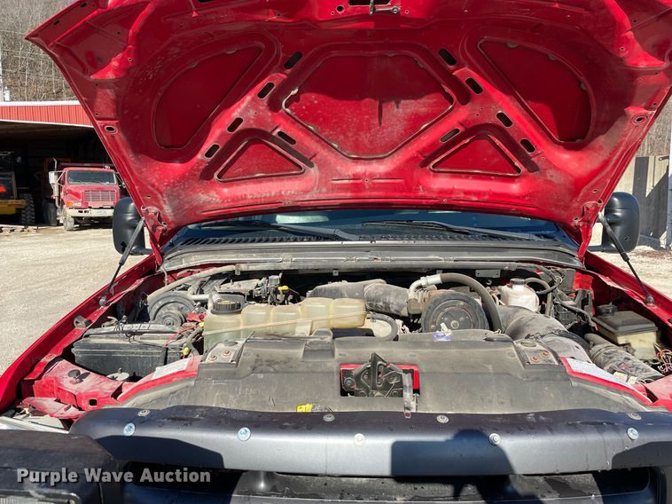 image for item MA9932 2004 Ford F550 Super Duty XL  dump truck