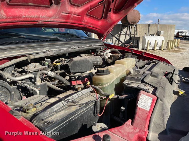 image for item MA9932 2004 Ford F550 Super Duty XL  dump truck