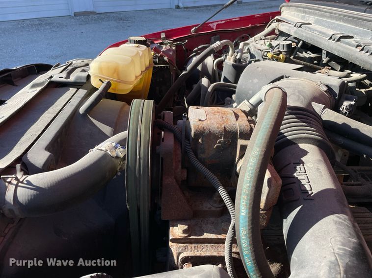 image for item MA9932 2004 Ford F550 Super Duty XL  dump truck