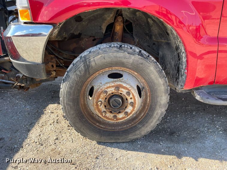 image for item MA9932 2004 Ford F550 Super Duty XL  dump truck