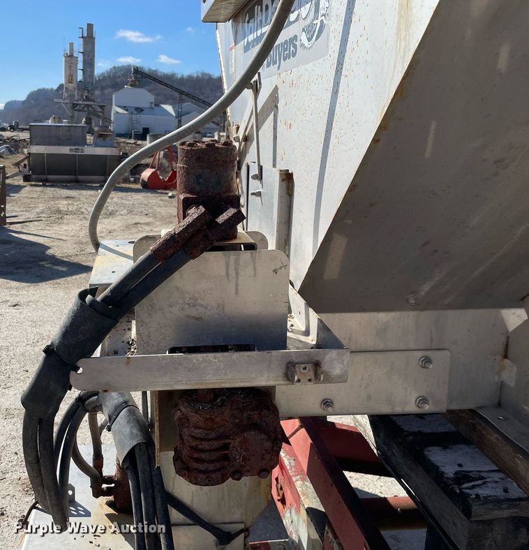 image for item MA9934 Salt Dogg  spreader