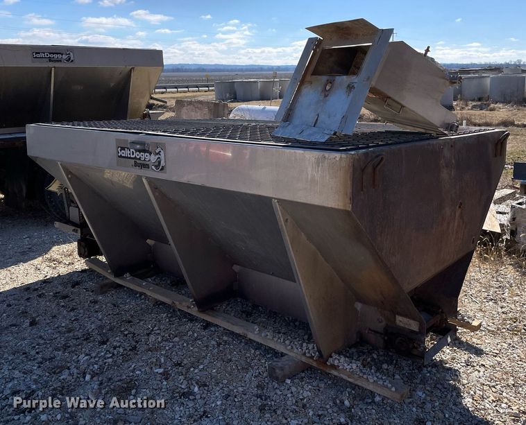 image for item MA9937 Salt Dogg  spreader