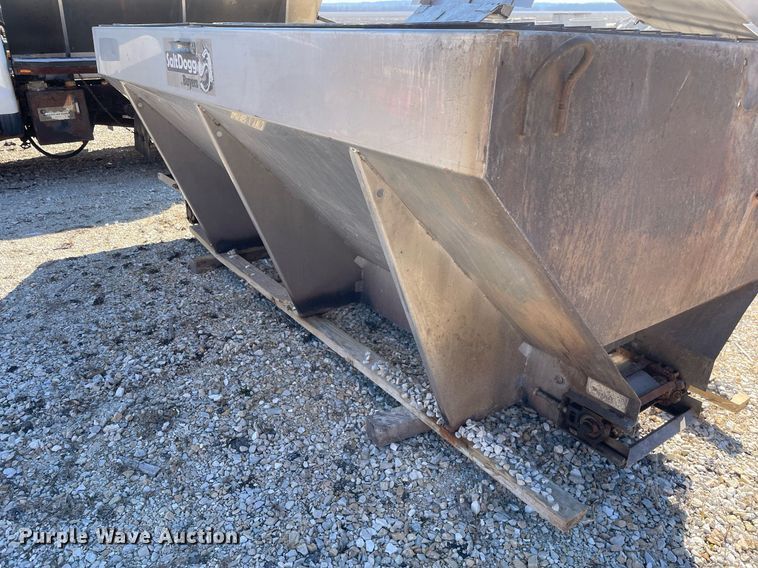 image for item MA9937 Salt Dogg  spreader