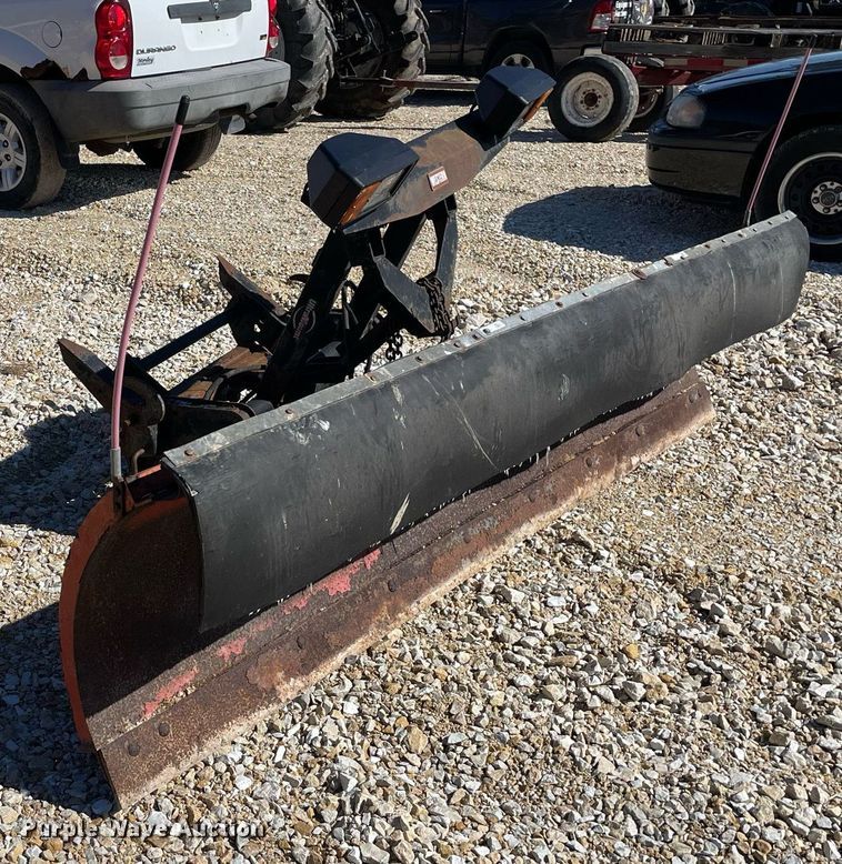 image for item MA9945 Western  9' W snow plow