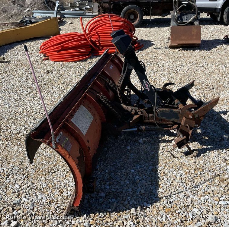image for item MA9945 Western  9' W snow plow