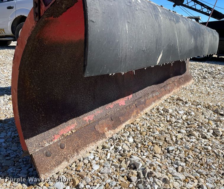 image for item MA9945 Western  9' W snow plow