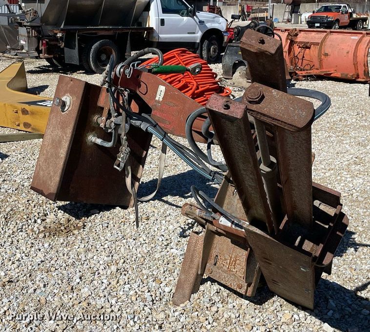 image for item MA9948 Post driver