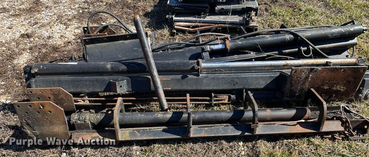 image for item MA9951 (4) wing plow parts